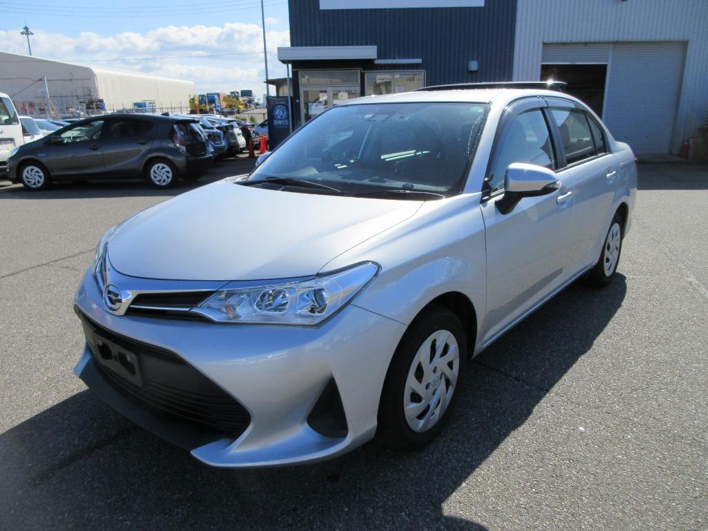 Toyota Axio Hybrid 2020